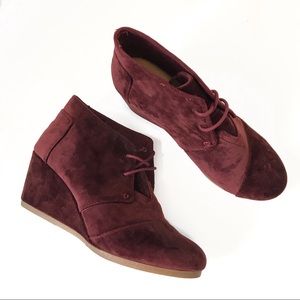 Toms Desert Wedge Velvet Maroon Lace Up Booties 9W